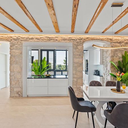 Angel'S Sunrise Apartment Пореч Екстер'єр фото